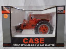 Case DC-3 gas 1/16 scale, in box