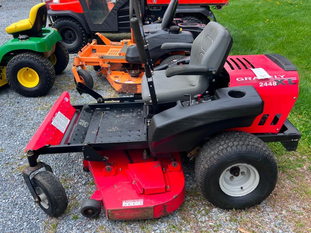 Gravely ZT2448XL Zero Turn Mower