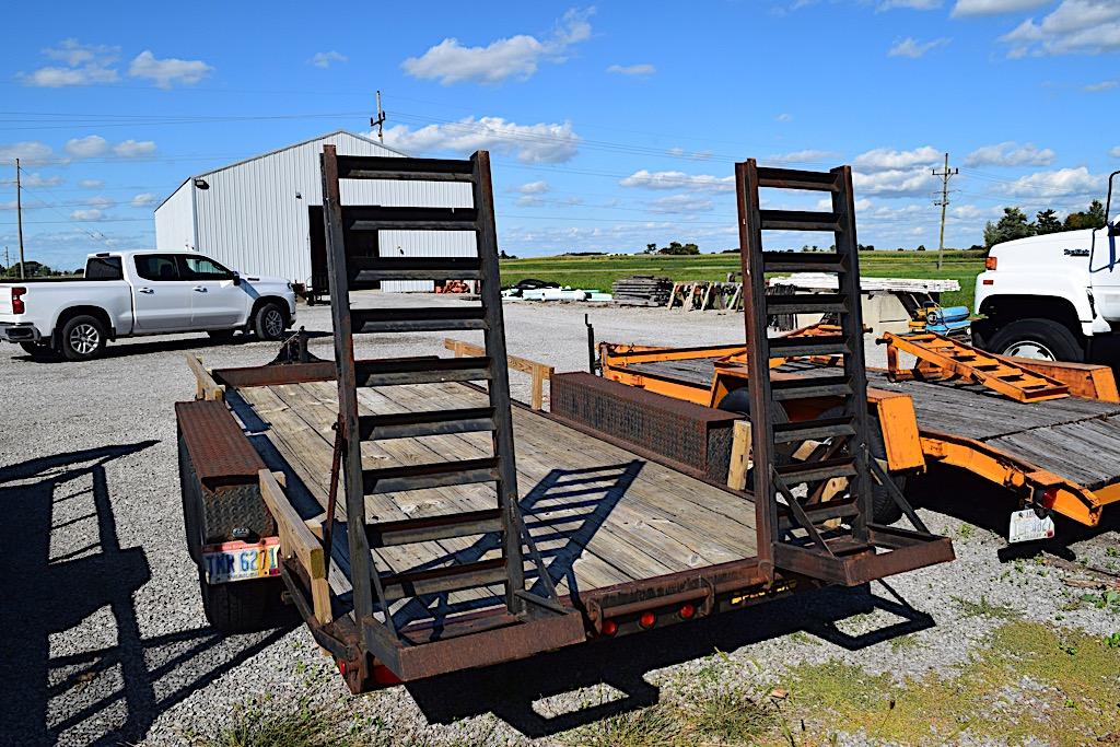 PEQUA UTILITY TRAILER