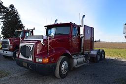 International 9400 Tandem Truck Sleeper