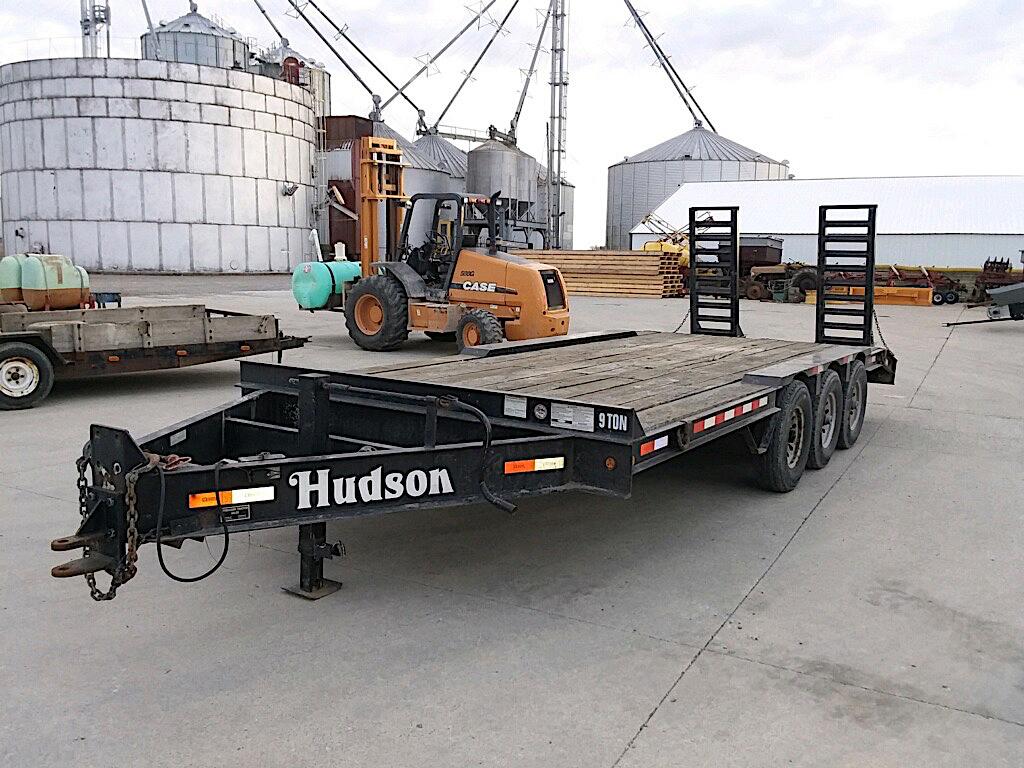 Hudson 9 Ton 18' Deck 2' Dovetail Ramps Tri Axle