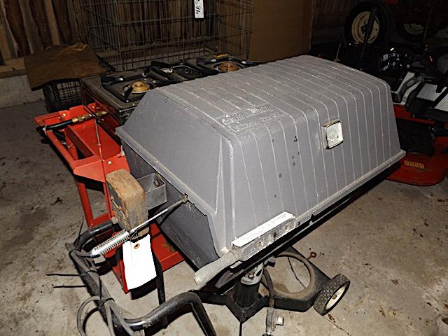 Warm Morning gas grill, 3 burner gas grill with cart