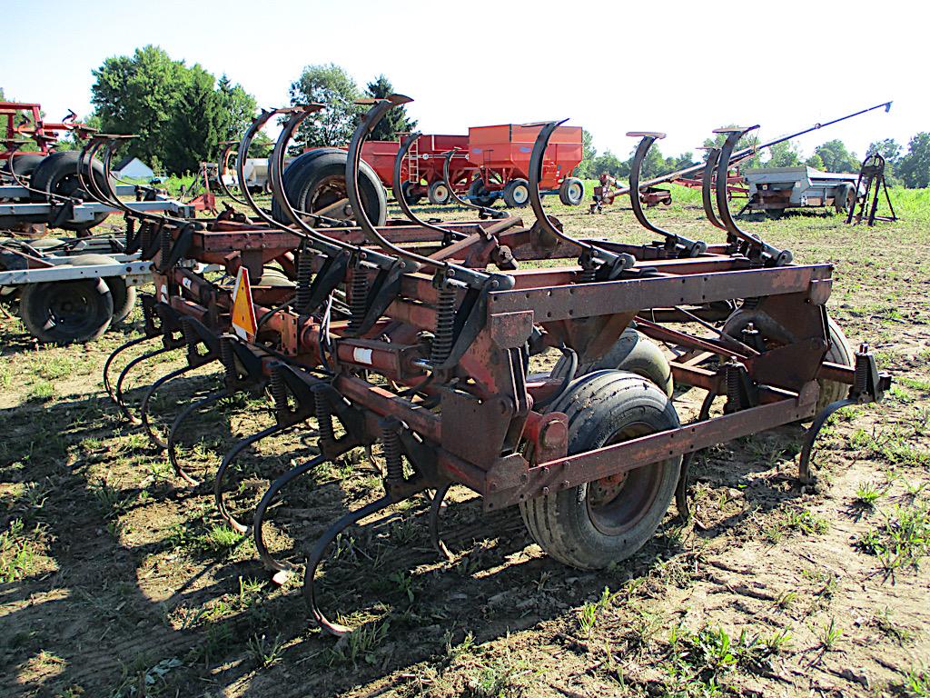 HINIKER 22' FIELD CULTIVATOR