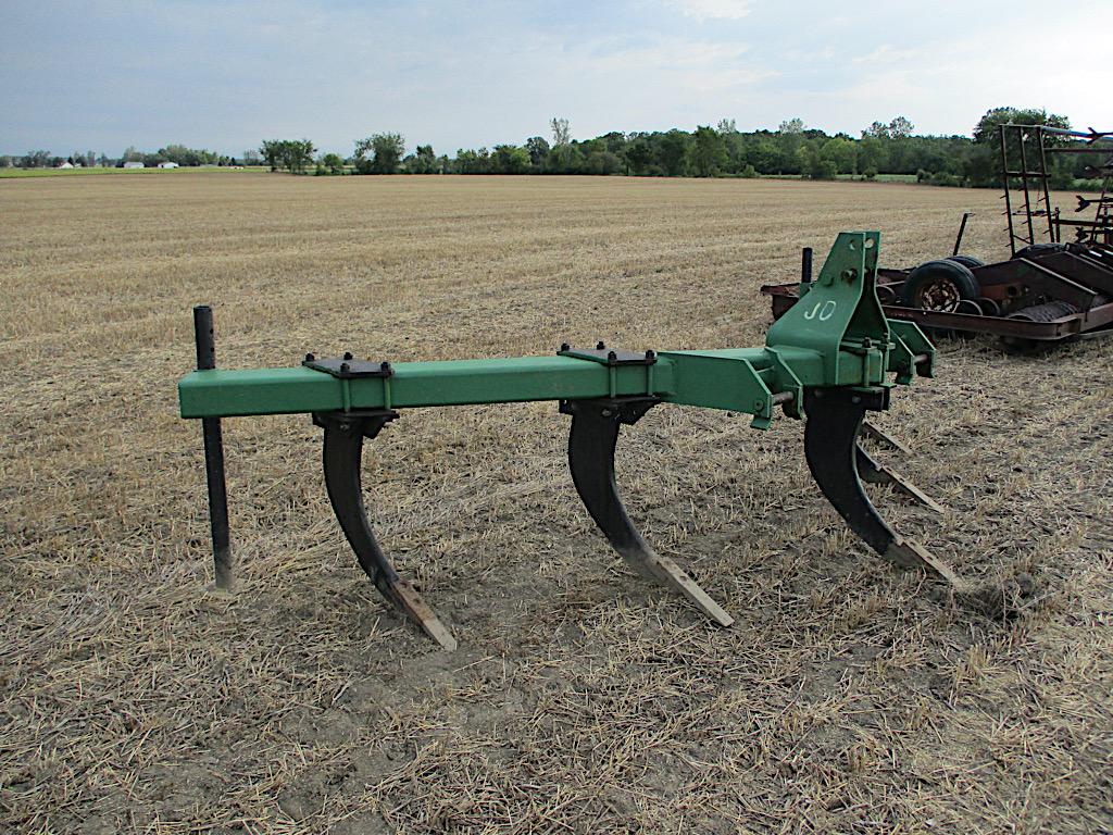 JD 5-shank V-plow