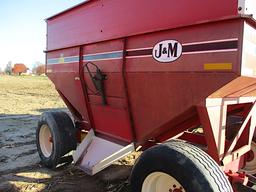 JM 385 GRAVITY WAGON W/ MIXER TIRES