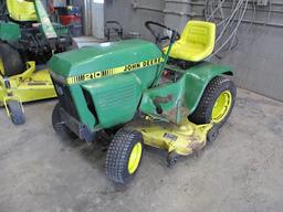 JOHN DEERE 210 LAWN MOWER