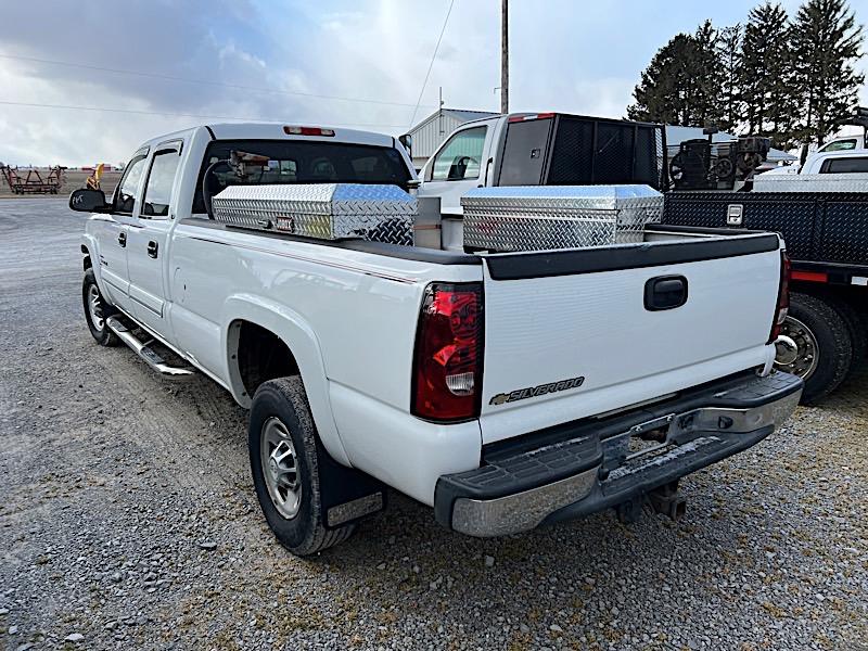 CHEVORLET 2500 PICKUP