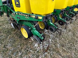 JOHN DEERE 7200 PLANTER