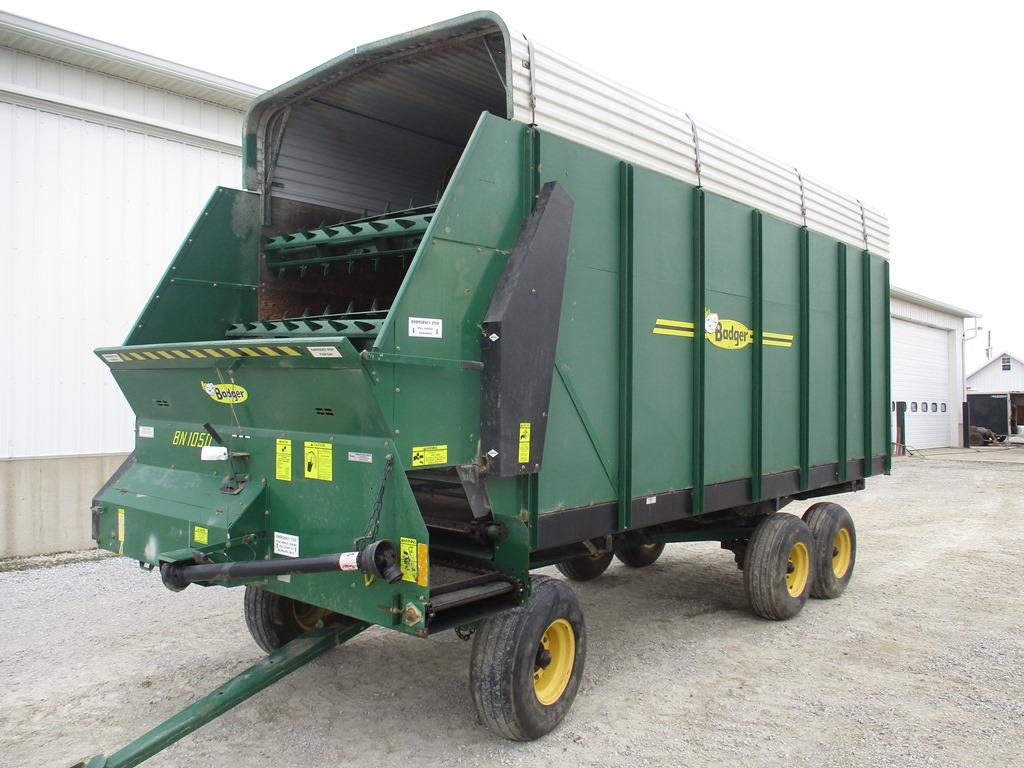 BADGER SILAGE WAGON