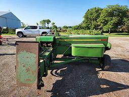 JOHN DEERE SQUARE BALER