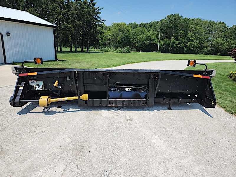 AGCO/GLEANER CORN HEAD