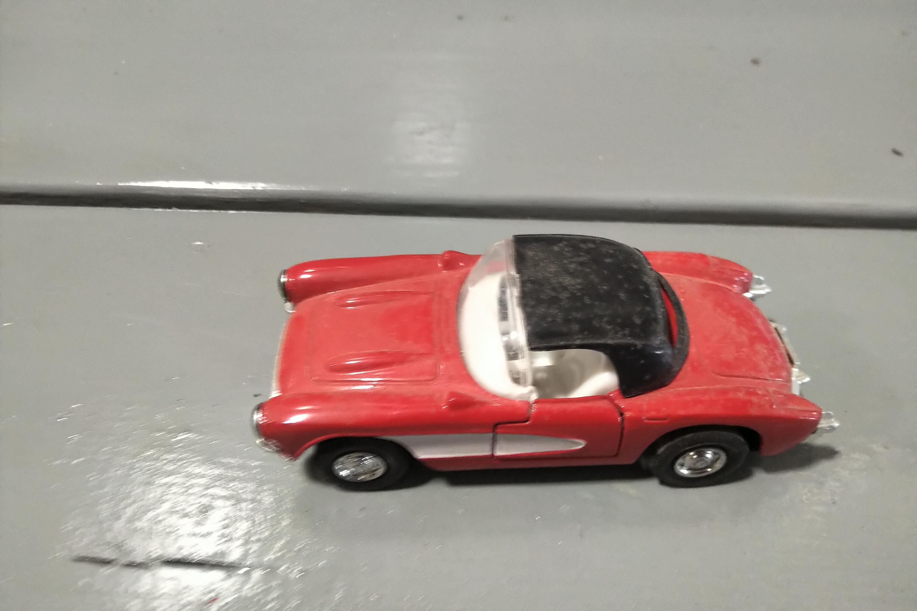 4 - 1/43 SCALE CARS, 3 -  1/32 SCALE CARS