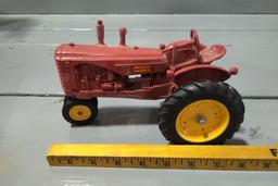 1/24 SCALE RED TRACTOR, 1/24 SCALE MASSEY HARRIS 44 SPECIAL TRACTOR