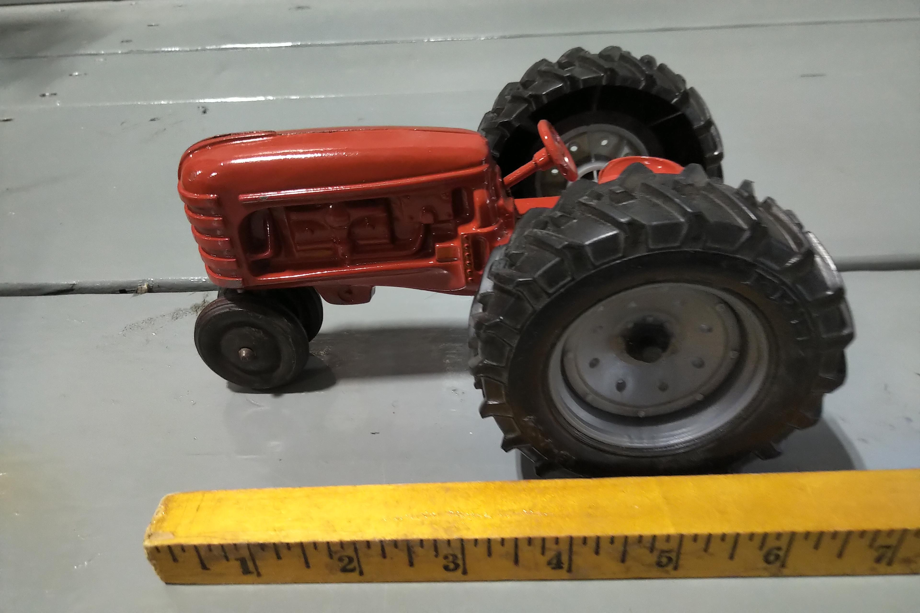 1/24 SCALE RED TRACTOR, 1/24 SCALE MASSEY HARRIS 44 SPECIAL TRACTOR