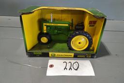 1/16 SCALE ERTL JOHN DEERE MODEL 420 IN BOX