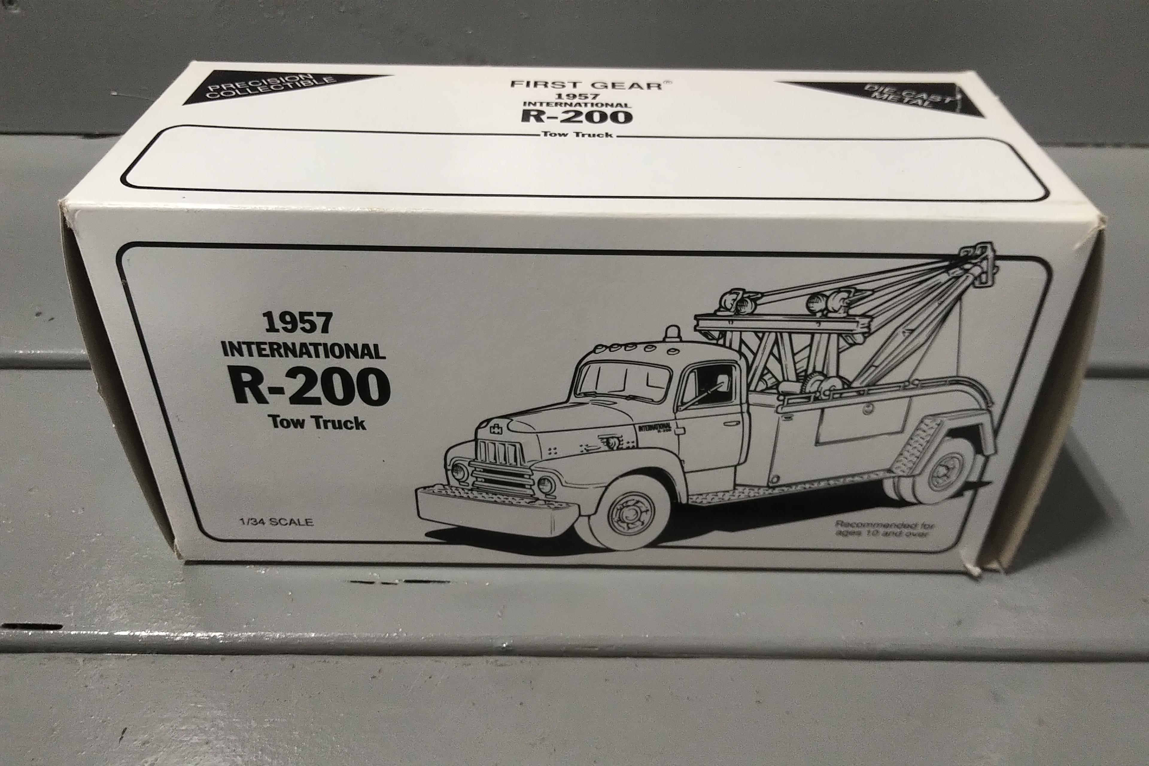1/64 SCALE AND 2 1/43 SCALE ADVERTISING VEHICLE BANKS