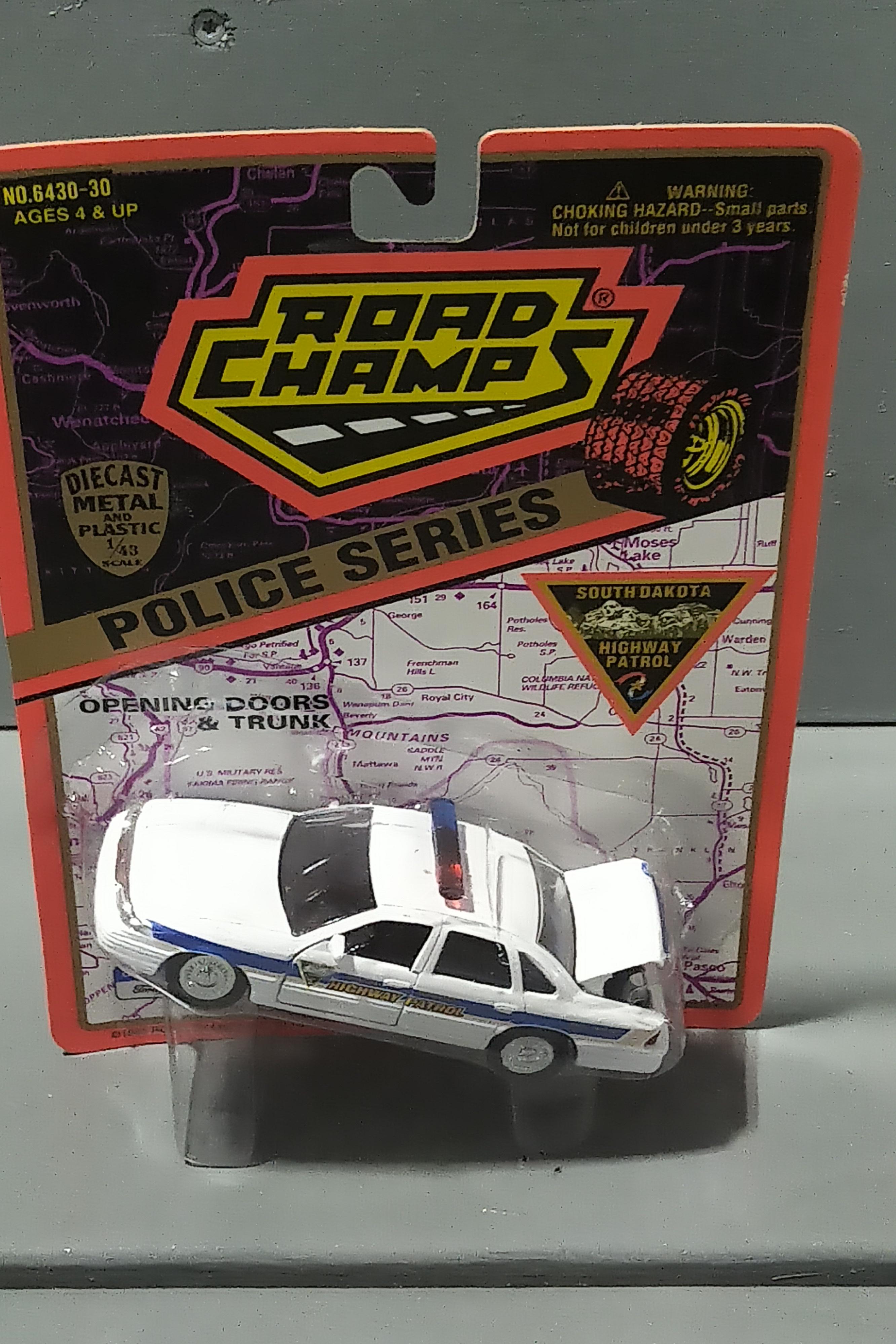 4 - 1/43 SCALE ROAD CHAMPS CARS NEW IN BOX, 4 - 1/43 SCALE ROAD CHAMP POLICE SERIES