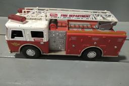 1/16 TONKA FIRETRUCK WITH LADER, 1/32 SCALE FIRE TRUCK, 1/16 SCALE RAM 3500 SERVICE TRUCK