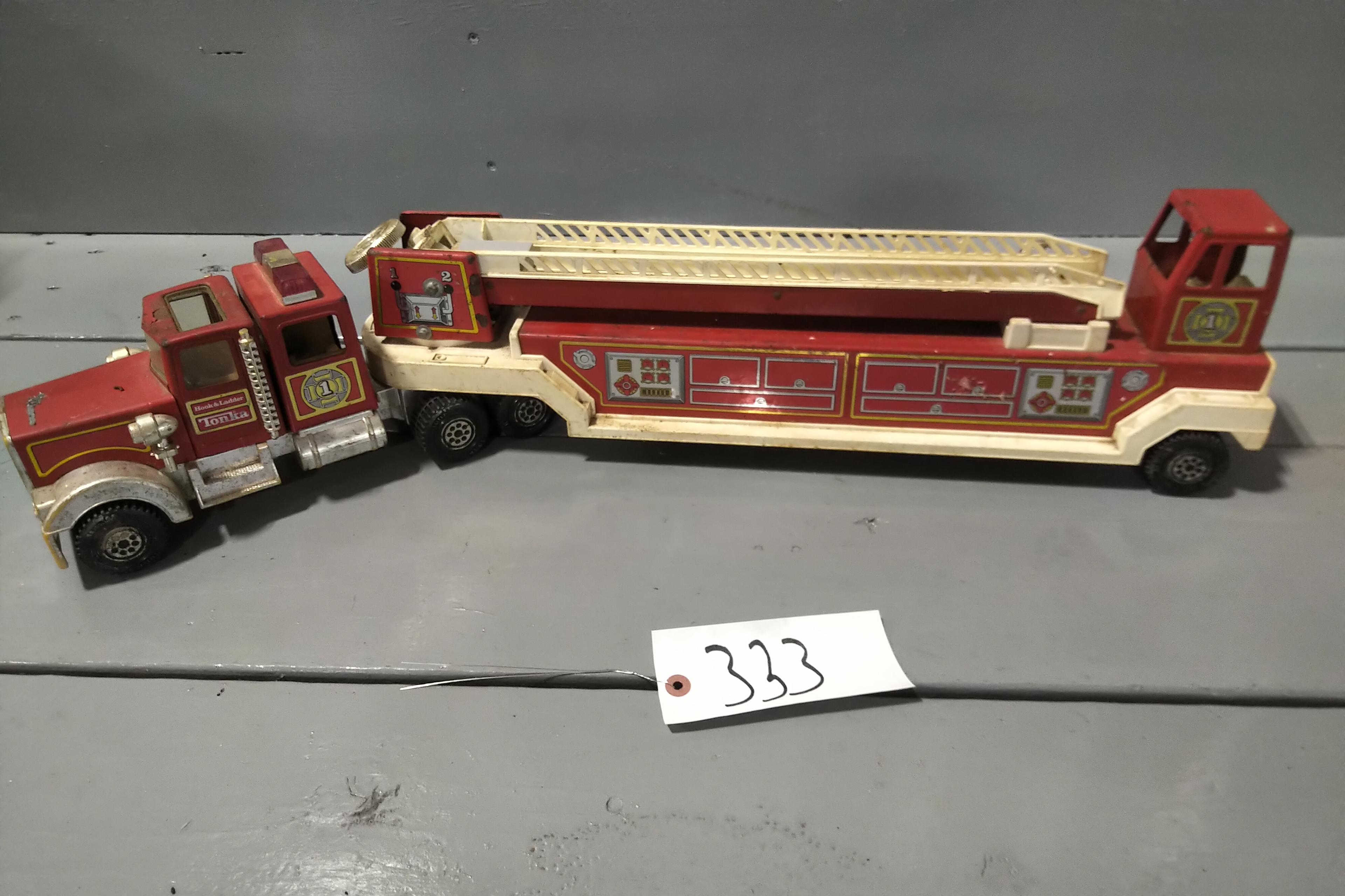 1/16 TONKA FIRETRUCK WITH LADER, 1/32 SCALE FIRE TRUCK, 1/16 SCALE RAM 3500 SERVICE TRUCK