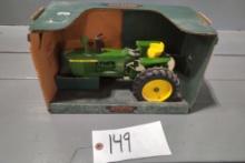 1/16 SCALE ERTLE 1961-1963 JOHN DEERE 4010 NEW IN BOX