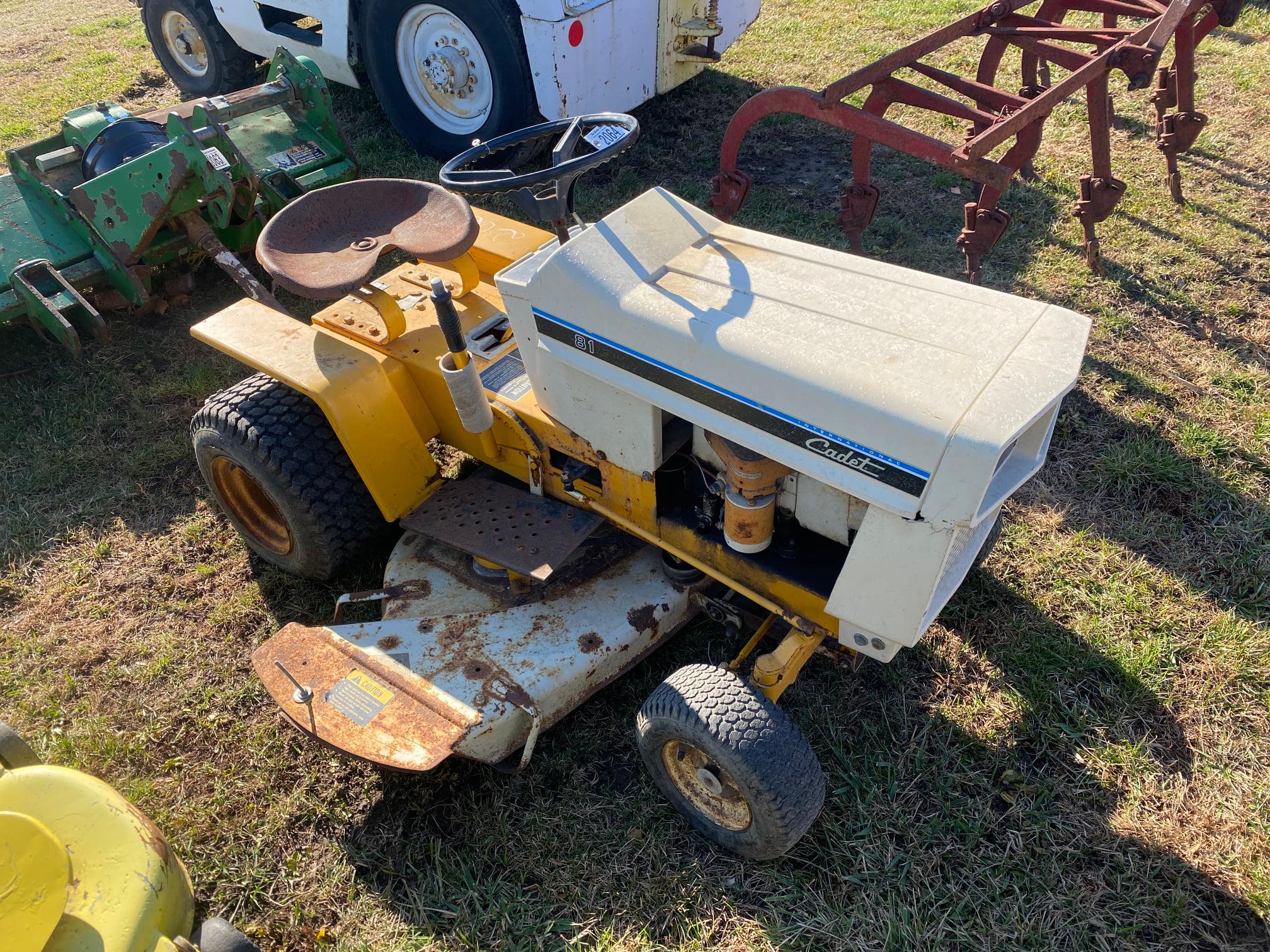 1973 CUB CADET 81