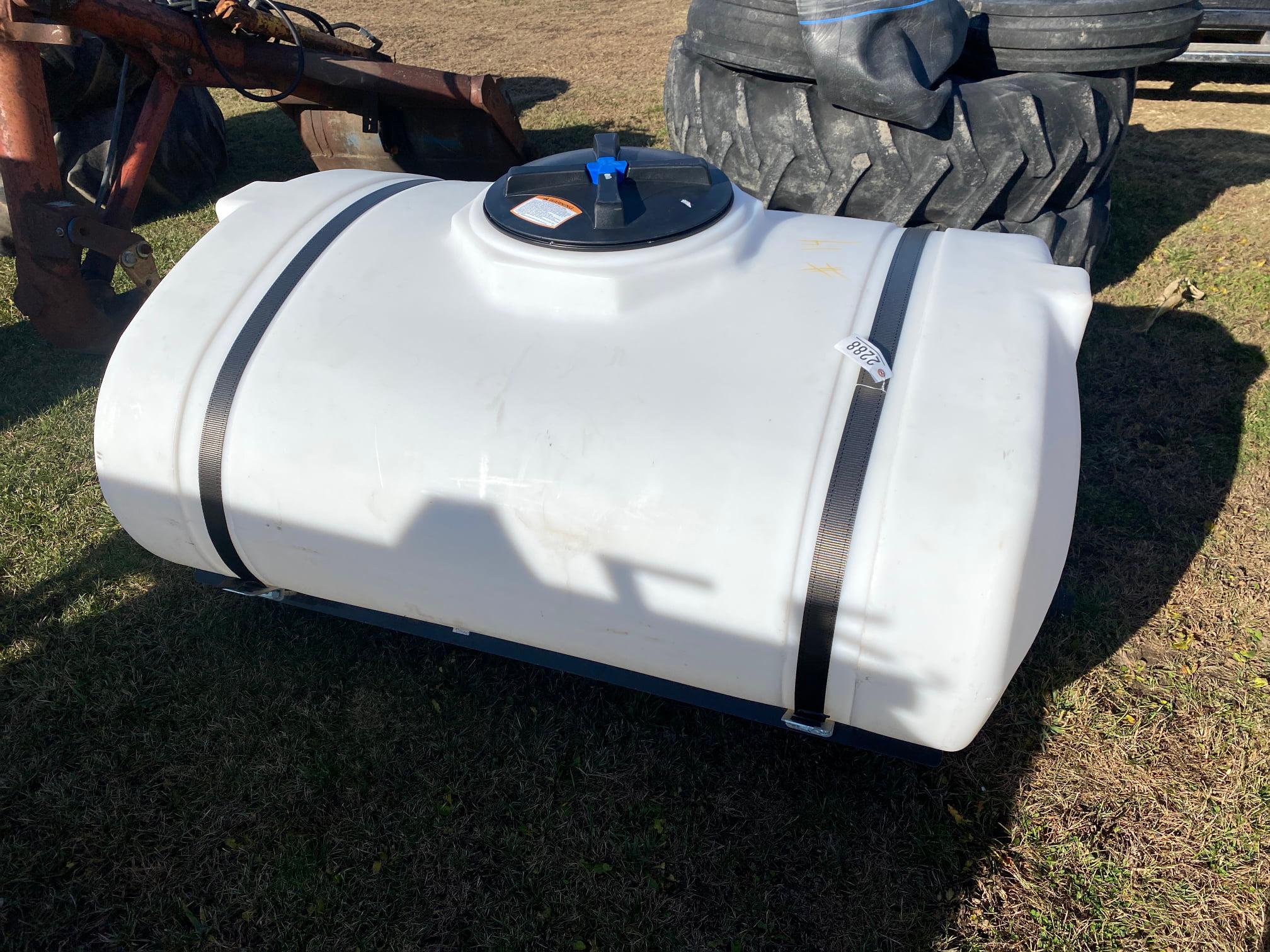 1995 300 WHITE POLY TANK 287