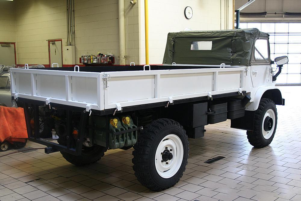 1971 Mercedes-Benz Unimog S 404.1