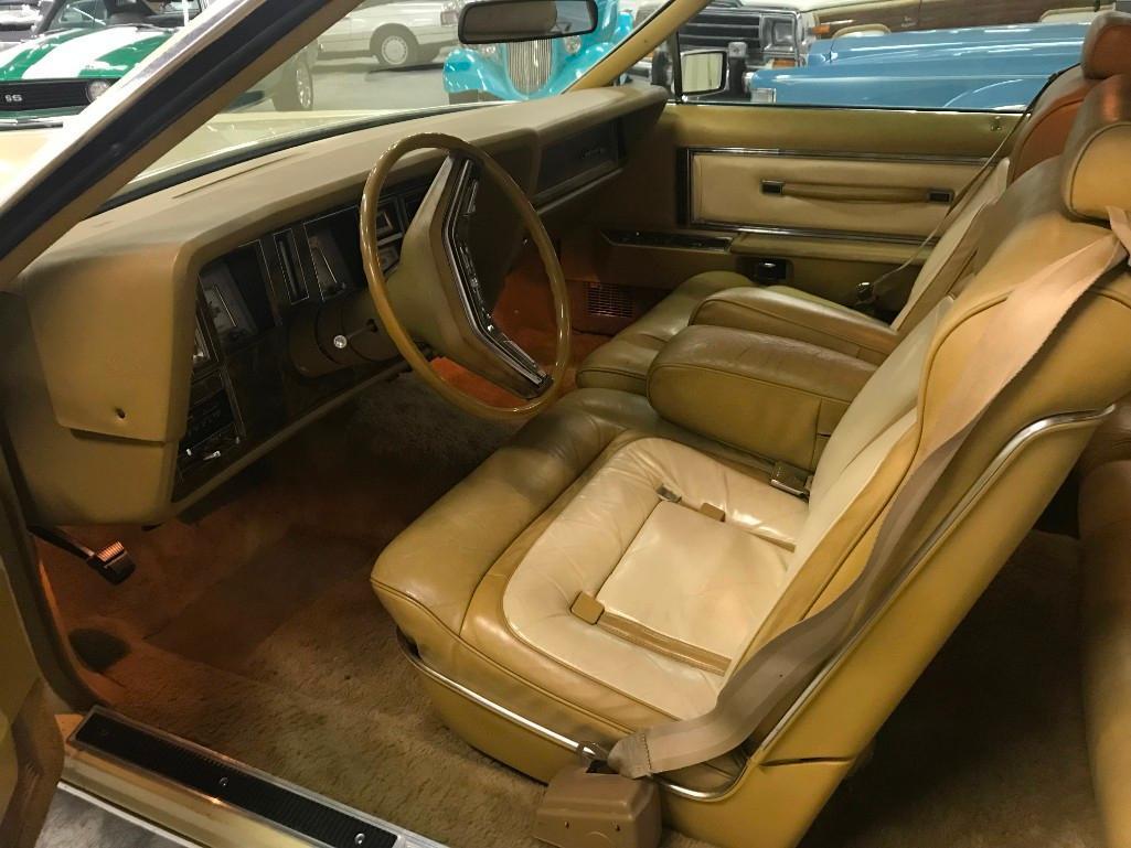 1977 Lincoln Continental Mark V