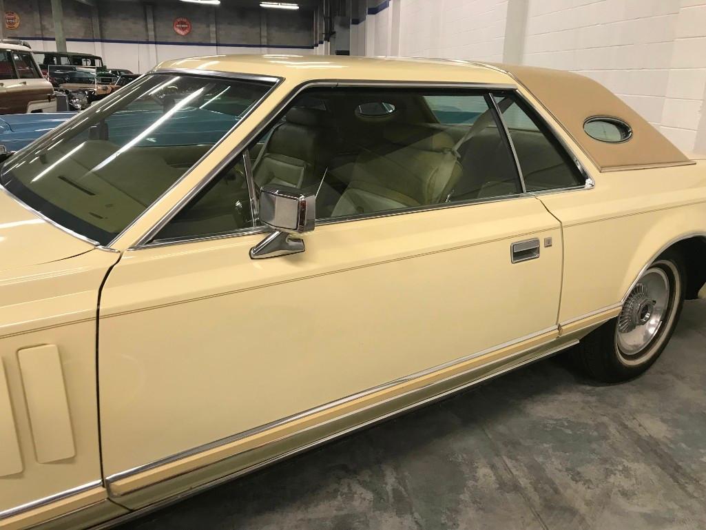 1977 Lincoln Continental Mark V