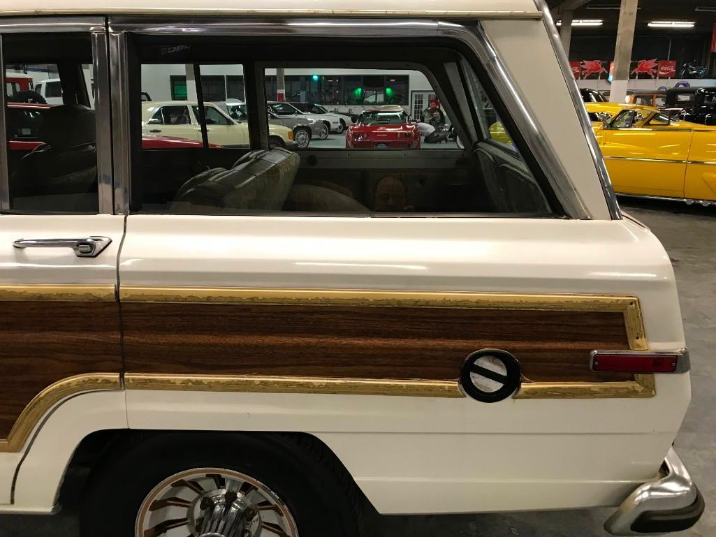 1986 Jeep Grand Wagoneer 4x4