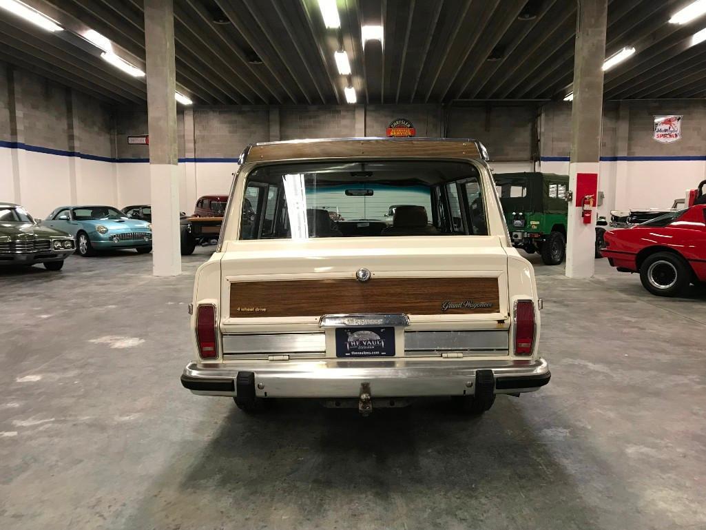 1986 Jeep Grand Wagoneer 4x4