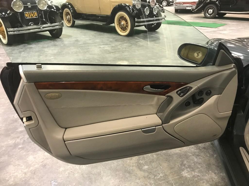 2004 Mercedes SL500 Convertible