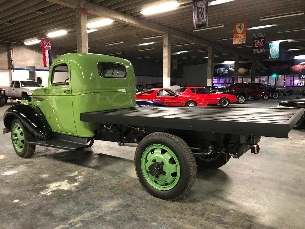 1939 GMC AC302 1.5 TON FLAT BED FARM TRUCK