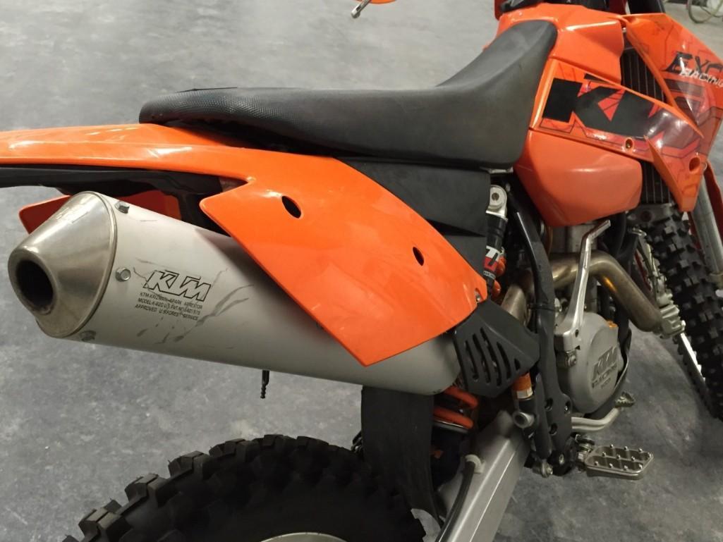 2006 KTM 400 EXC Motorcycle