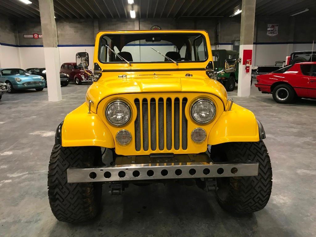 1982 Jeep CJ-7 "Clifford Performance Engine" lots of aftermarket parts and accessories!!