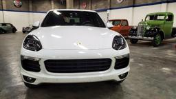 2018 Porsche Cayenne S