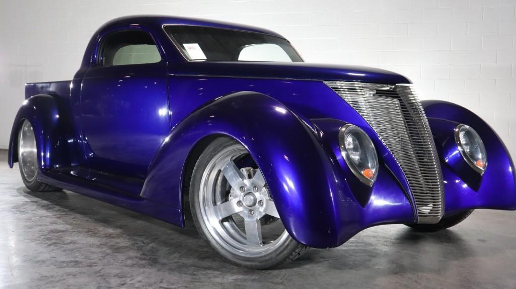 1937 Ford Custom Pickup