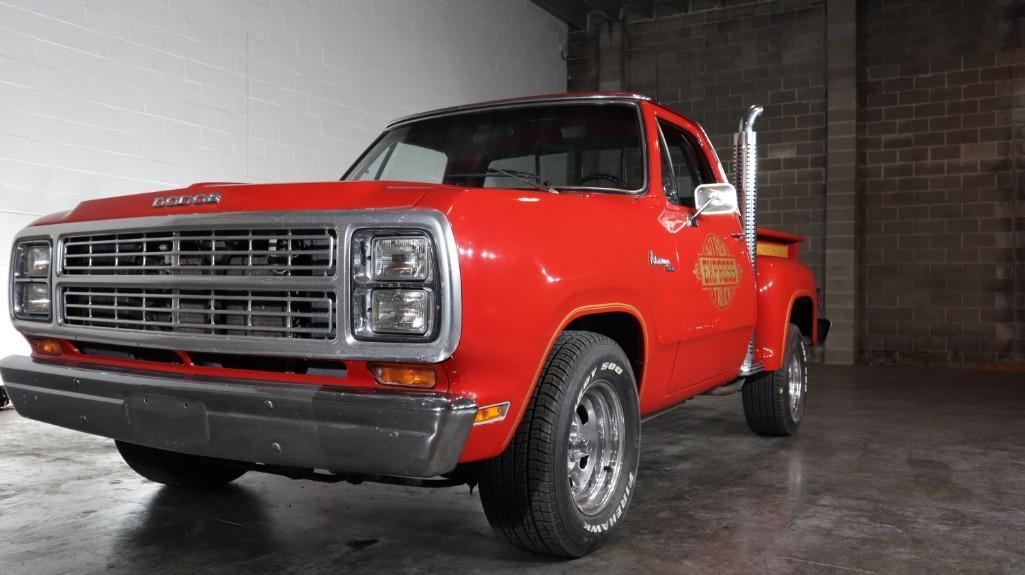 1979 Dodge Lil Red Express 360