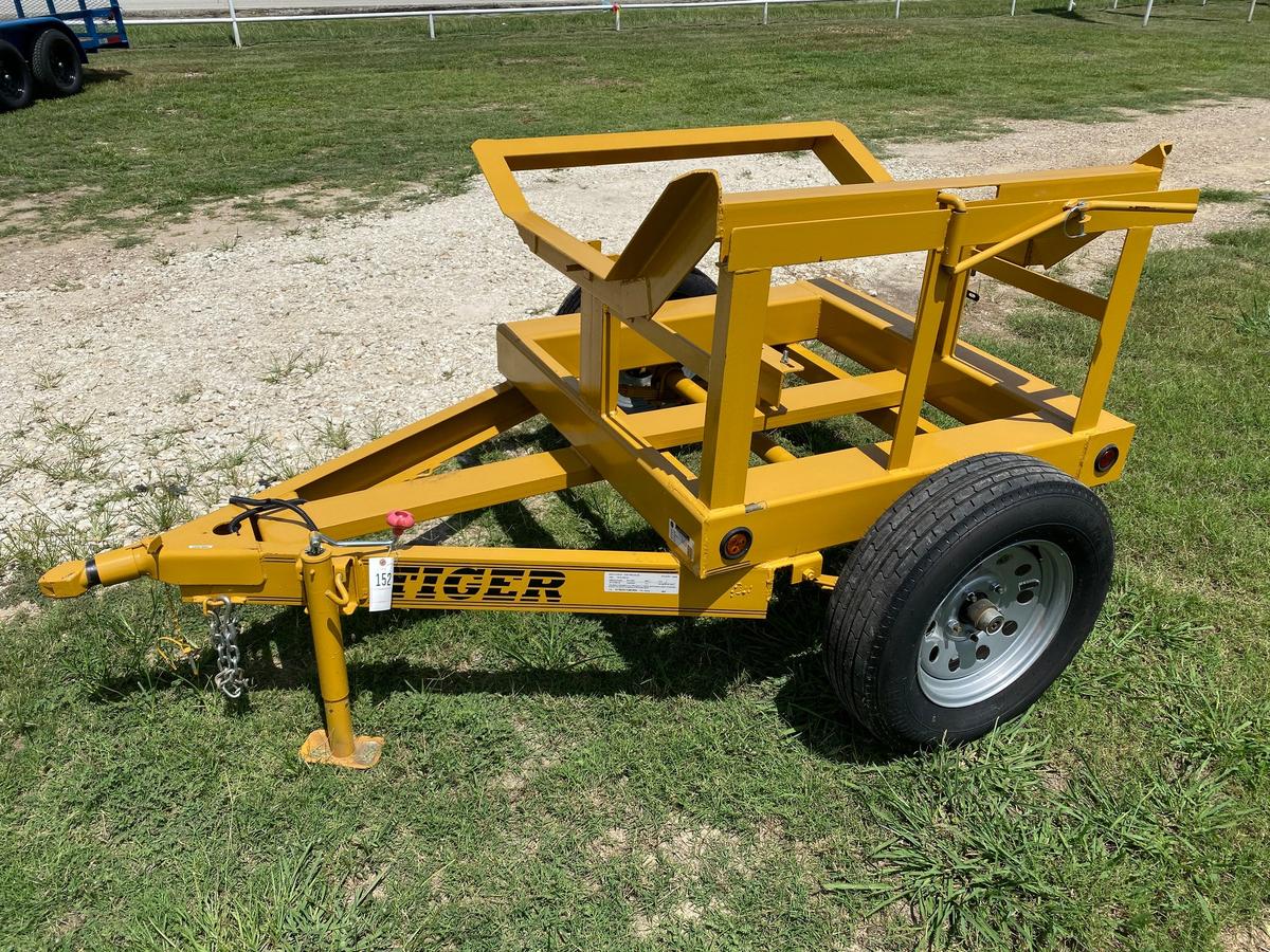 1 Bale Hay Trailer Tiger Bulldog Hitch has title new