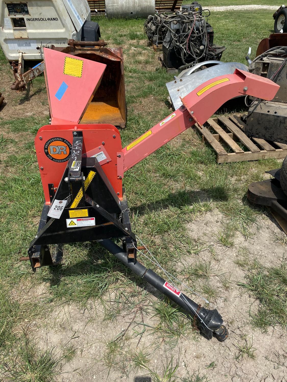 DR 3 point wood chipper