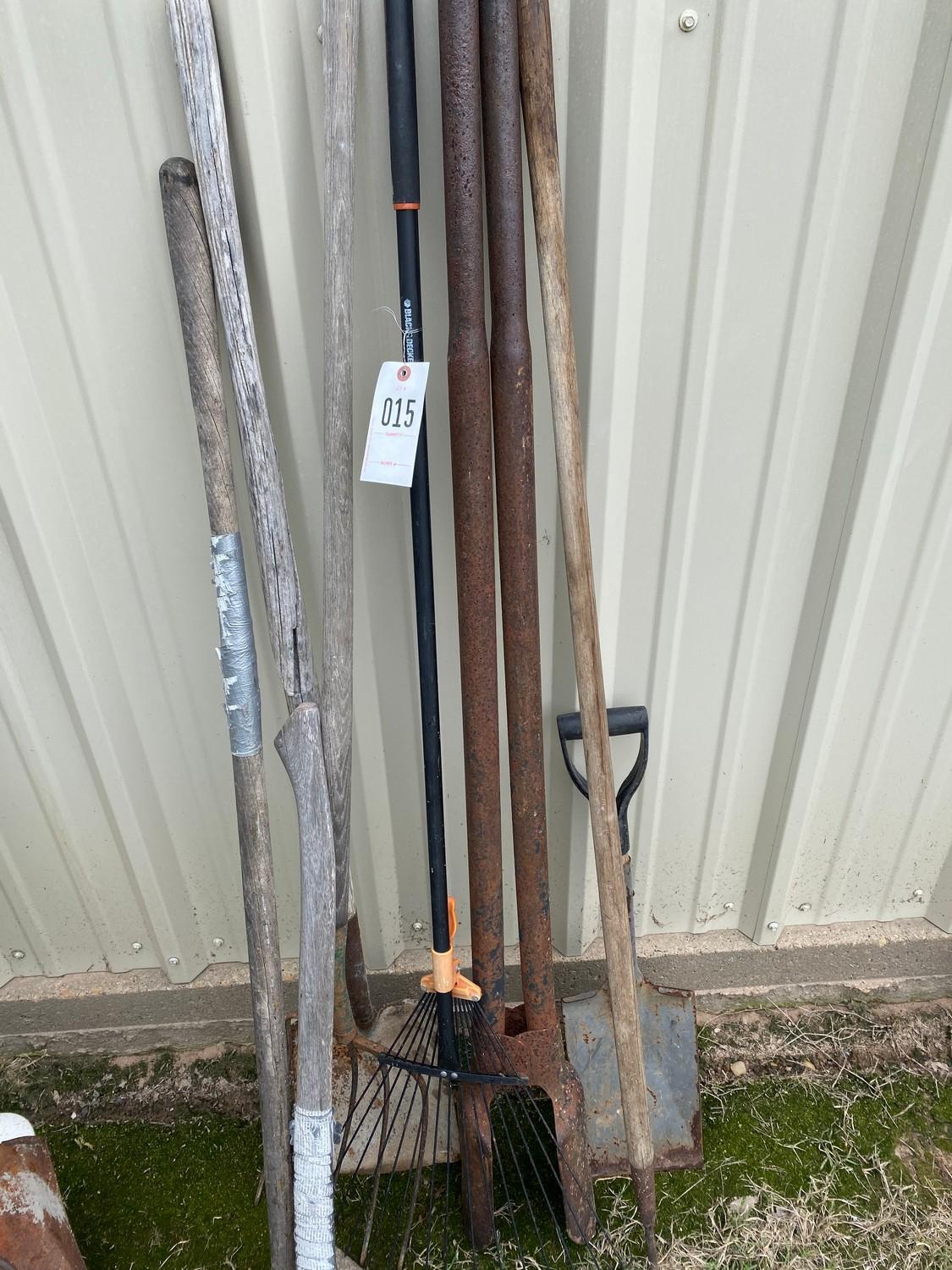 Bundle of yard tools