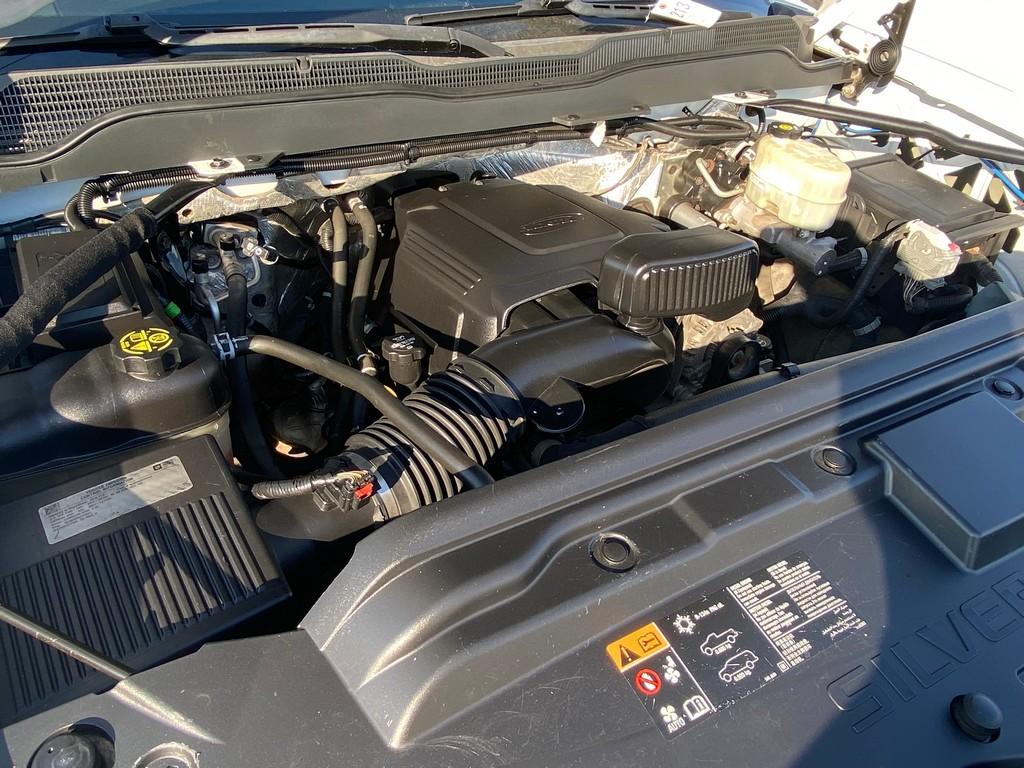 2016 Chevy 2500 HD Crew Cab 4x4 3/4 ton Gas Leather miles TMU Runs & Drives Clean Title Vin#85258