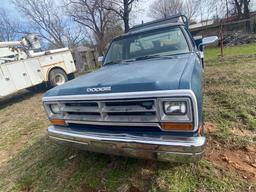 1989 Dodge Ram 250 Service Truck Blue Automatic Vin#35233 Shows 6,790 K miles runs has title vin#K50