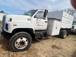 GMC C7500 Standard Trans,Gas Motor  has title