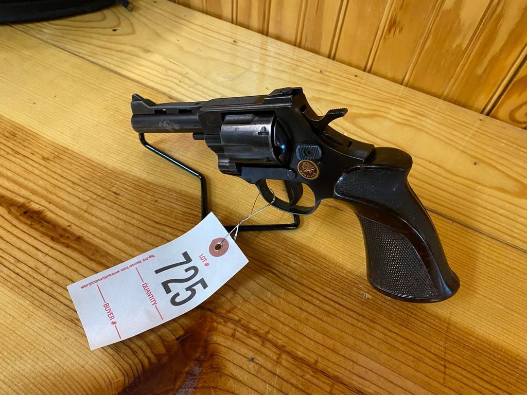 Arminuius 357 Magnum 6 shot Revolver with case SN#1033582