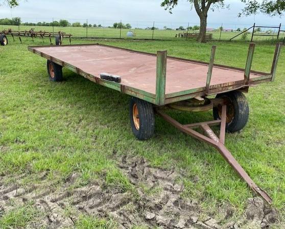 John Deere Cotton Trailer with Running Gear