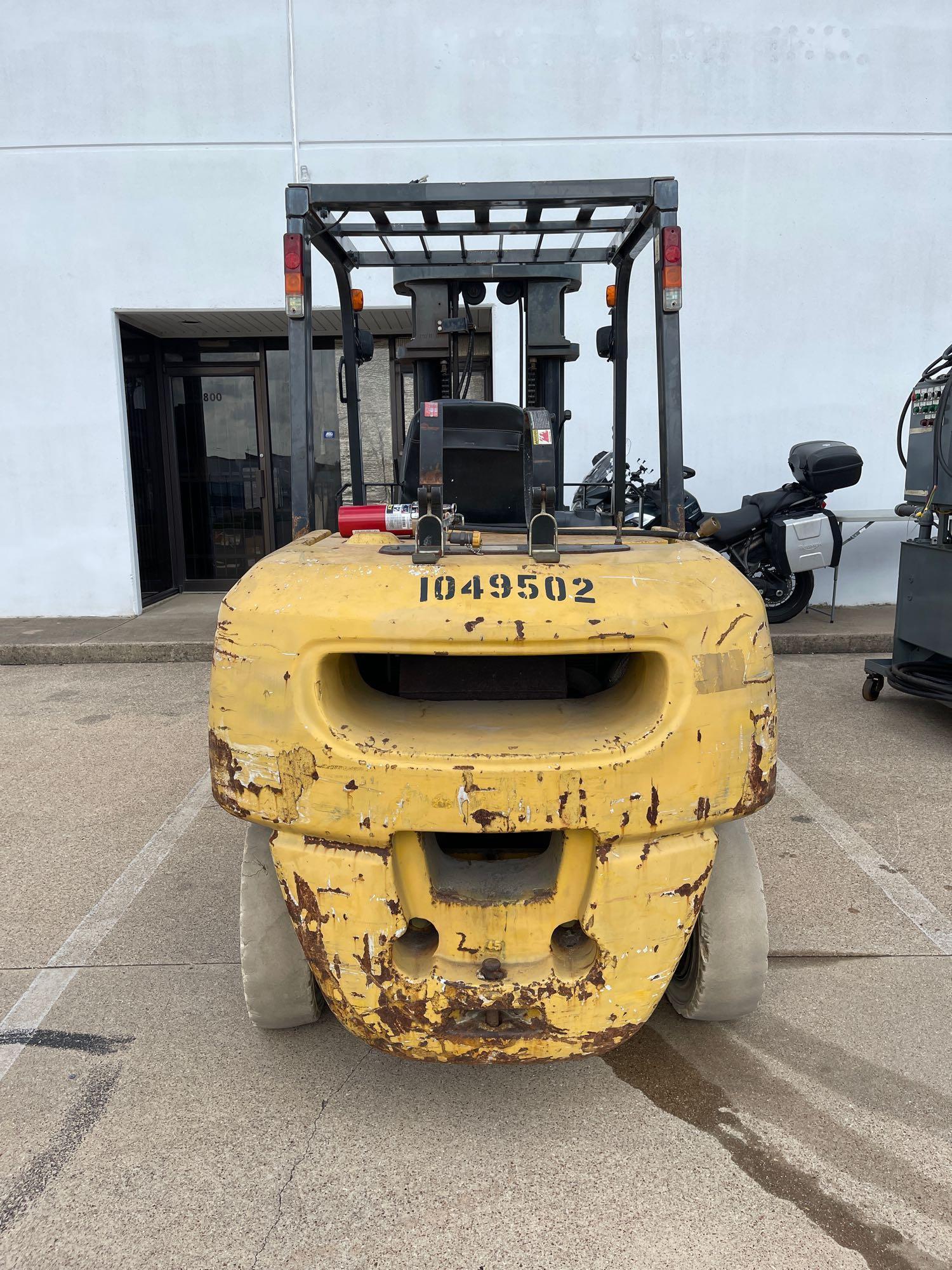 Komatsu 45 Forklift Gasoline or LP, 2112 hours