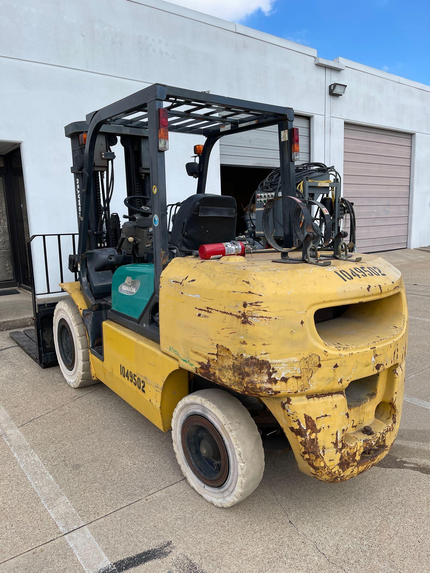 Komatsu 45 Forklift Gasoline or LP, 2112 hours