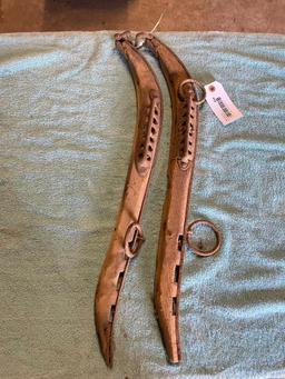 Antique Horse Collar Hanes