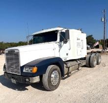 1997 Freightliner FLD 120 - Has a Dual Line Wet Kit - 210,260 miles